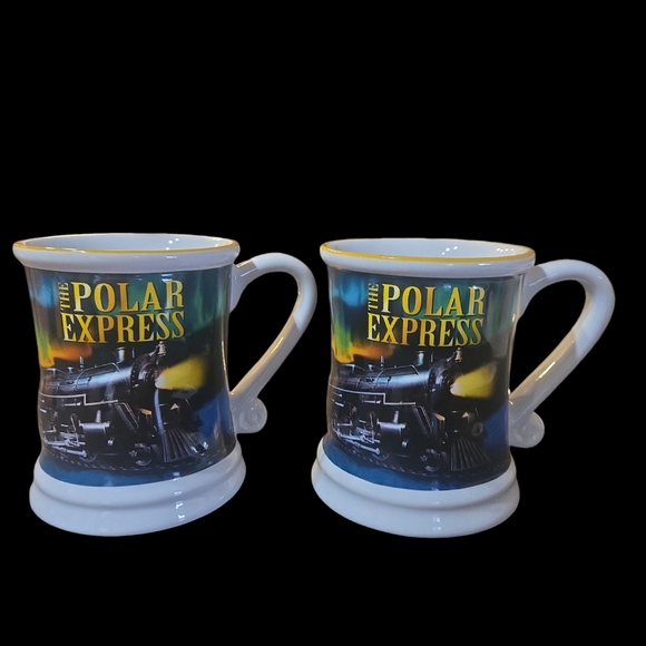 Vintage set of 2 The Polar Express  mugs - Picture 1 of 2